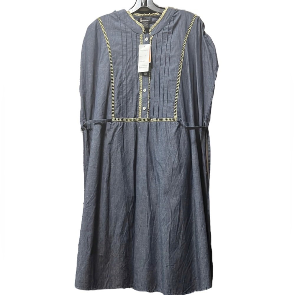 NWT Blue 100% cotton dress denim look
